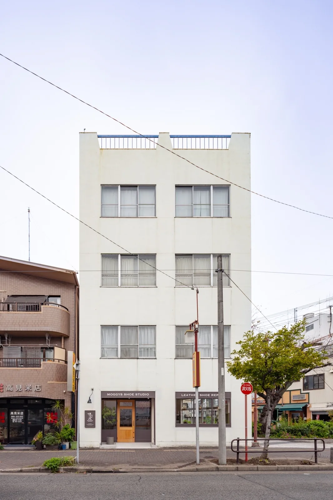 MOGGYS SHOE STUDIO が入る建物の外観